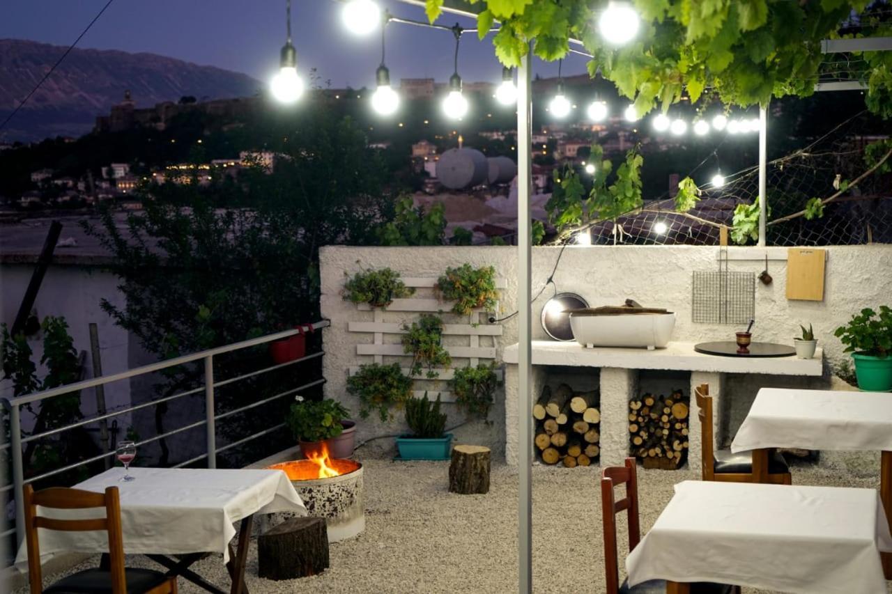 Patio * Gjirokastër